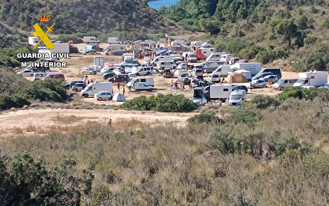 Rave Caspe