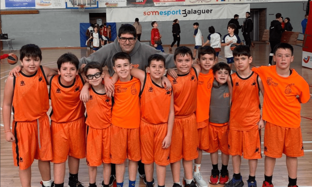 El Club Baloncesto Peña Fragatina organiza jornadas de puertas abiertas para su escuela