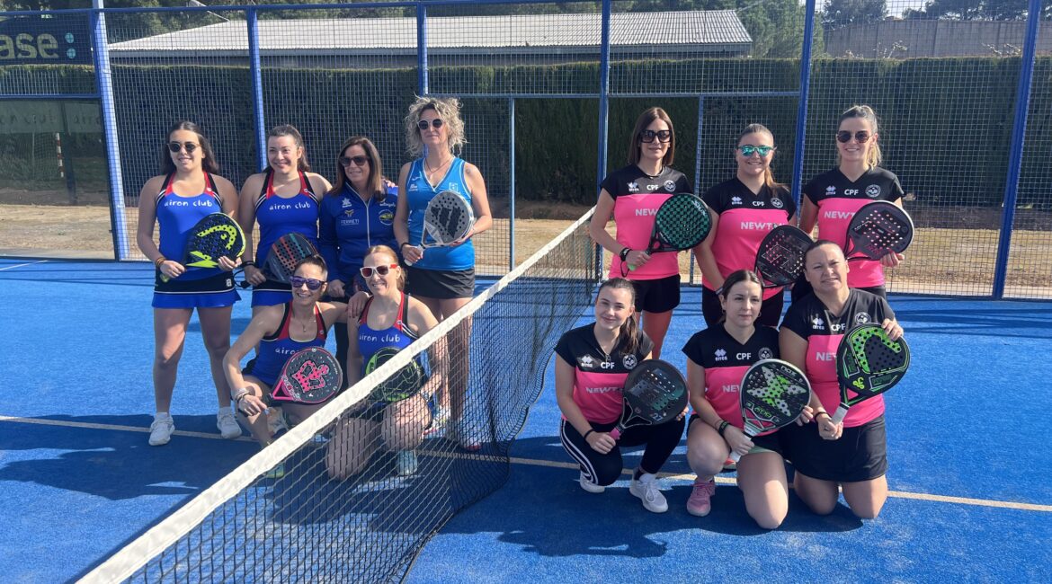 El equipo femenino del Club Pádel Fraga vence en Monzón y se acerca a la zona alta de la tabla