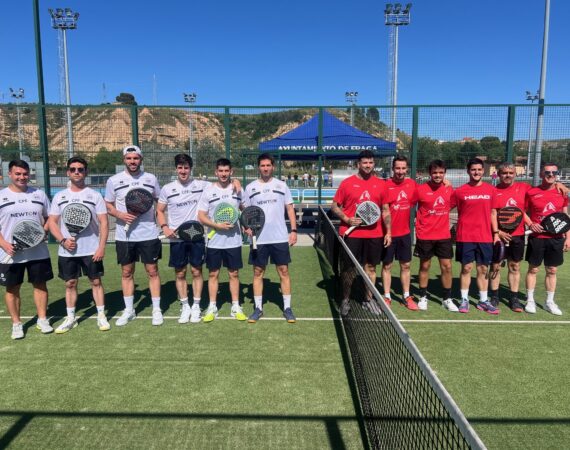 El Club Pádel Fraga masculino sigue firme en la lucha por el liderato