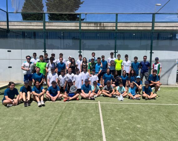 Los equipos del Club Pádel Fraga siguen acechado el liderato