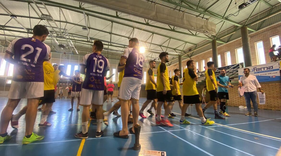 Más de 600 jugadores y 71 equipos se dan cita este fin de semana en las 24 horas de Fútbol Sala