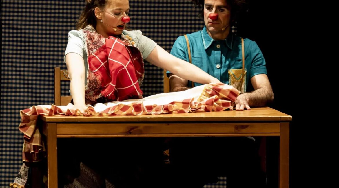 La payasa Patri Coronas te invita «A comer» en Fraga