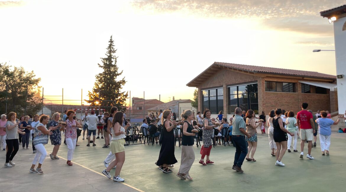 Fraga organiza los últimos talleres del Ball de coques antes de celebrar la Fiesta de Santa Ana