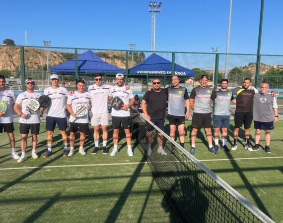 El Club Pádel Fraga despide la temporada con doble victoria y un merecido descanso
