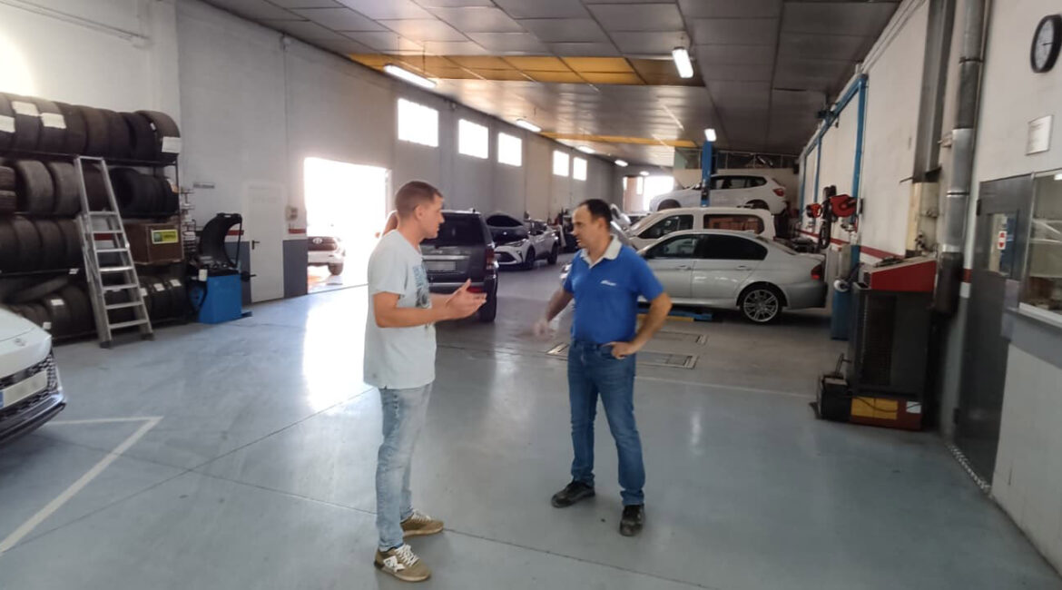 Chopo Automoción sigue ampliando plantilla y busca un técnico mecánico para su taller