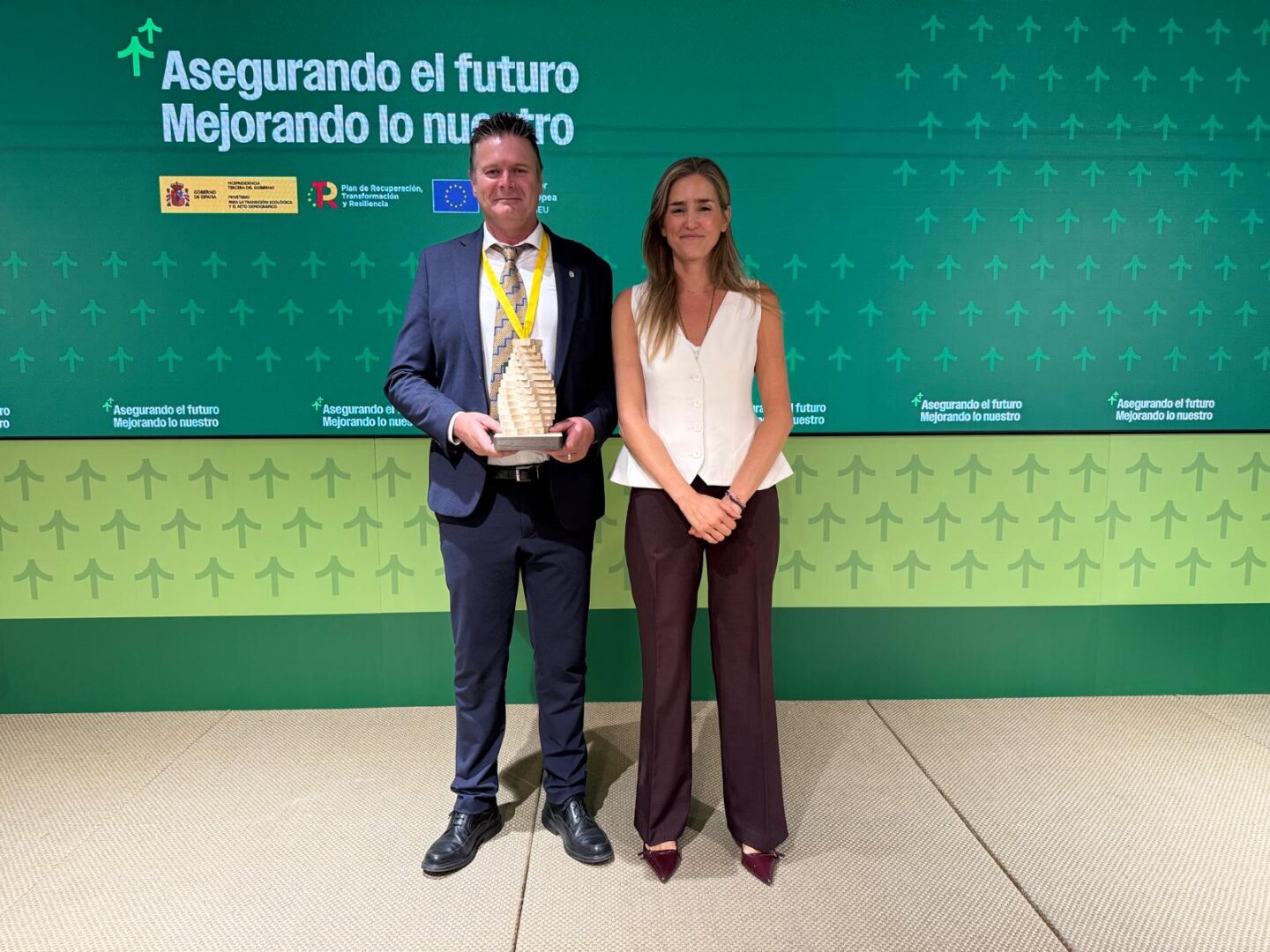 premio cinca revive