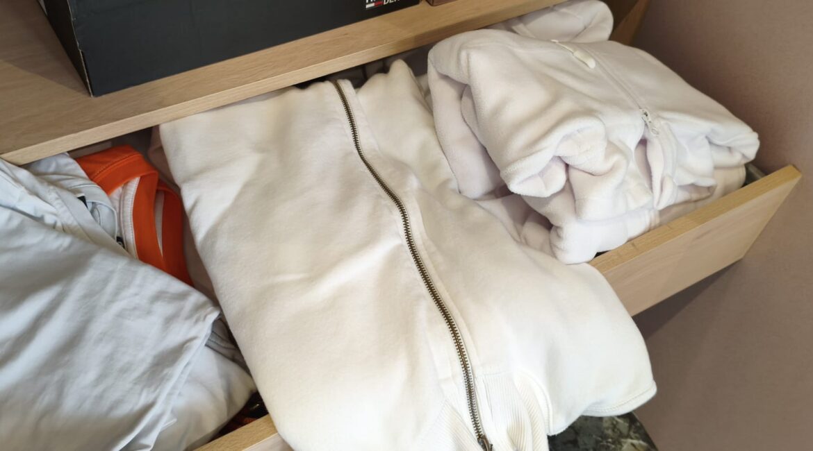Esta es la forma más fácil de tener tu ropa de peñero lista antes y después del Pilar