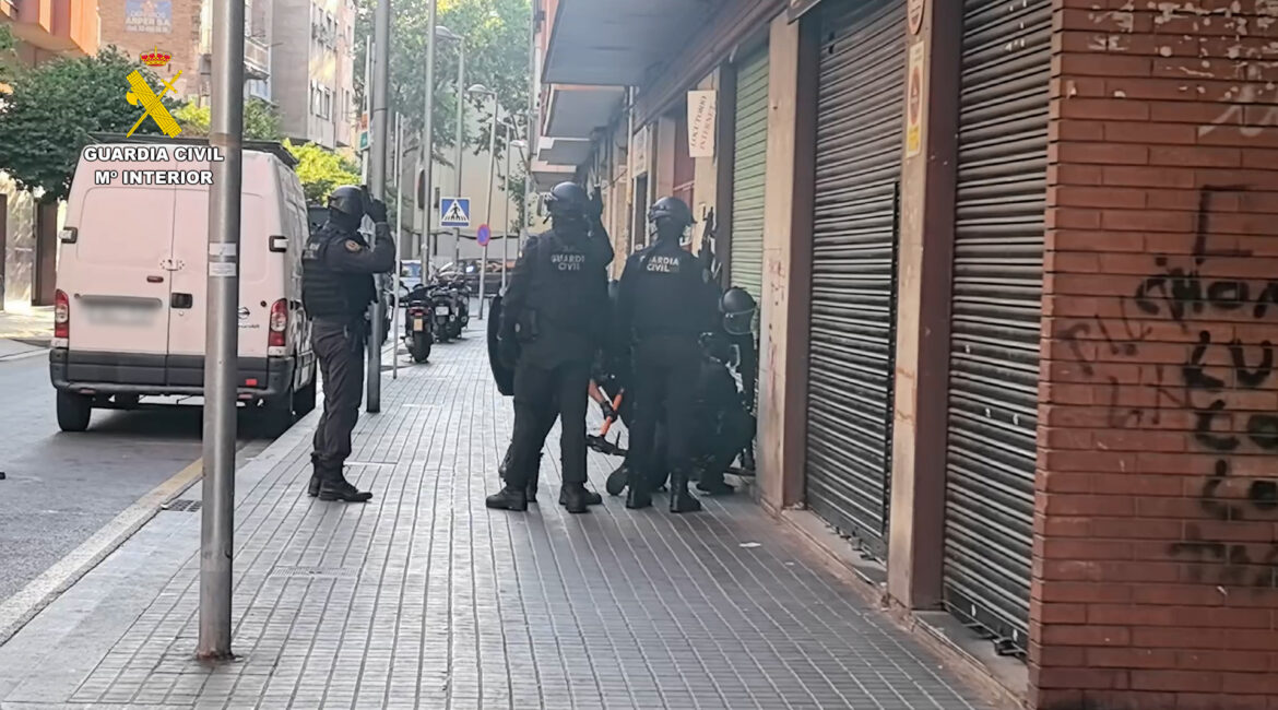 La Guardia Civil desmantela una red criminal que robaba camiones en Aragón, Cataluña y La Rioja
