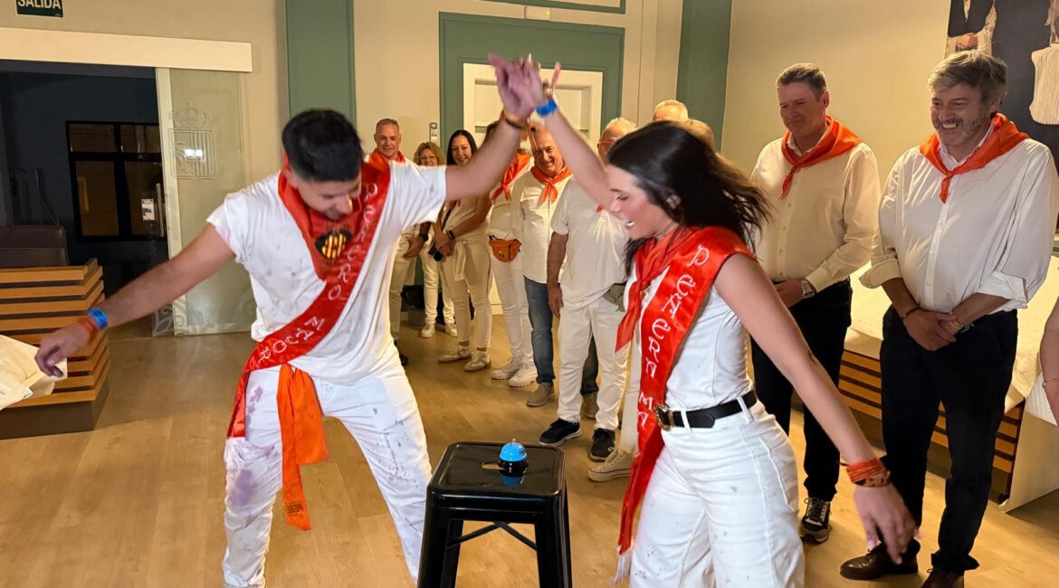 Fraga recibe las Fiestas del Pilar con un multitudinario Coetasso