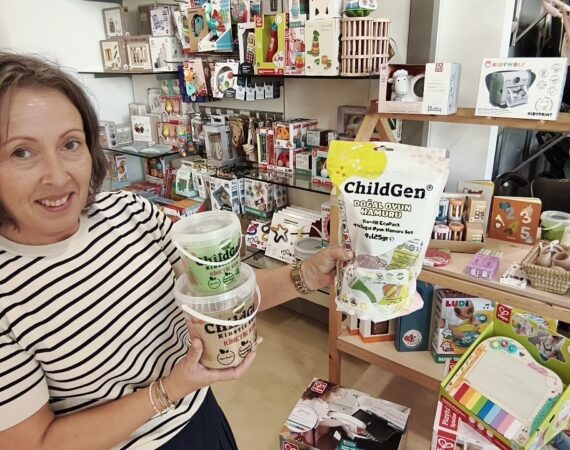 Dónde comprar juguetes en Fraga: imaginación, juego sensorial y cercanía