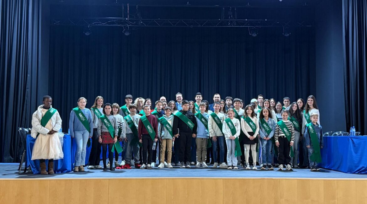 Fraga recupera el Consejo de la Infancia y la Adolescencia