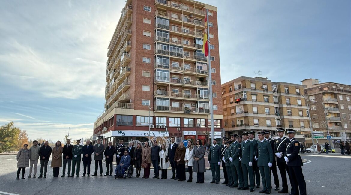 Fraga se suma a los actos de homenaje a la Constitución