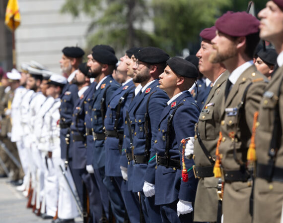 Defensa convoca cerca de 600 nuevas plazas en Aragón para Tropa y Marinería