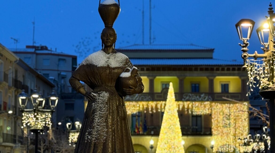 El Ayuntamiento de Fraga sigue trabajando para minimizar los riesgos por hielo y nieve