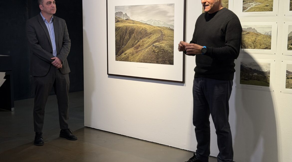 Casi 400 fotografías de Iñaki Bergera sobre “Los búnkeres del Pirineo” en la Diputación de Huesca