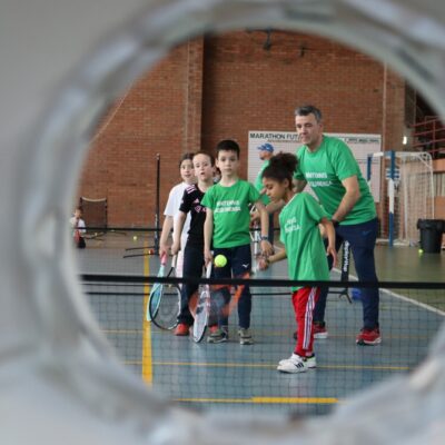 Jornada de Minni Tenis en Mequinenza