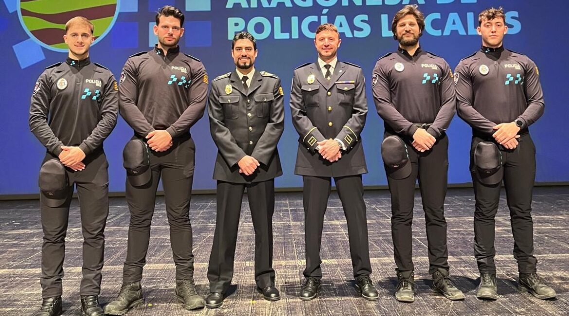 Cuatro agentes de Fraga finalizan el Curso de Formación para el Ingreso en los Cuerpos de Policía Local de Aragón