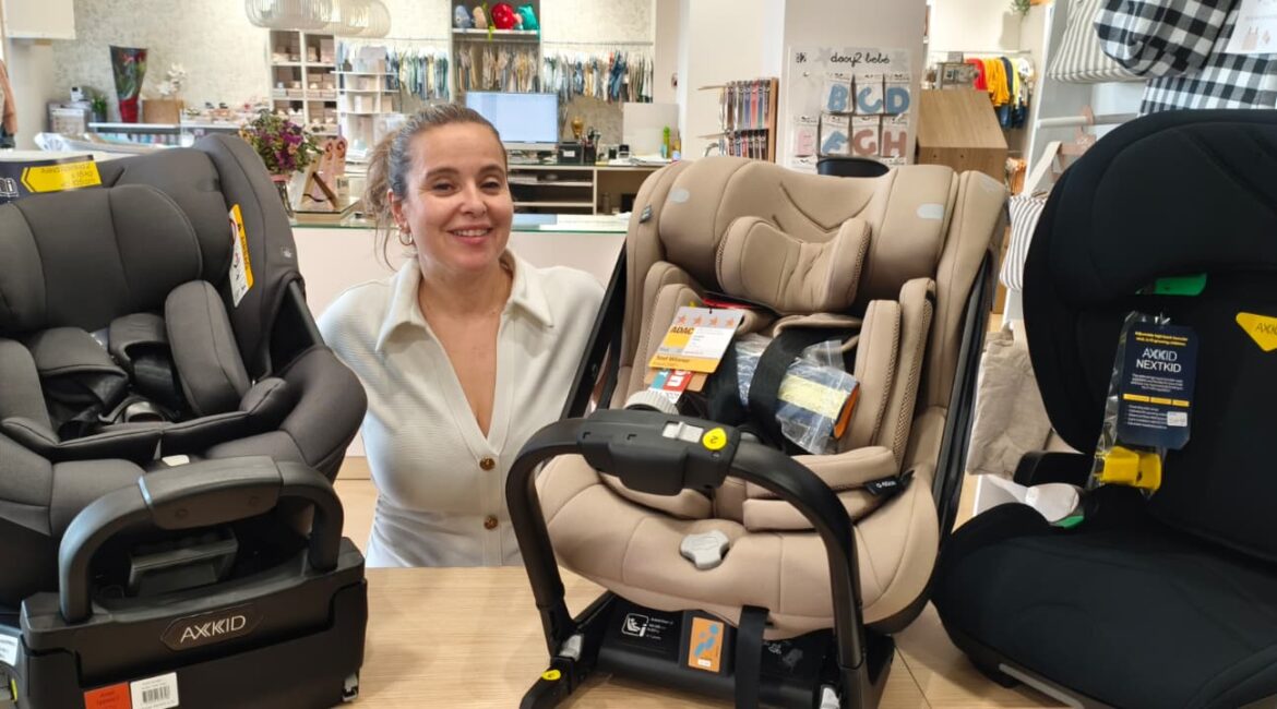 Axkid, la marca de referencia en sillas a contramarcha, gana protagonismo en Fraga con la ampliación de Carantoñas