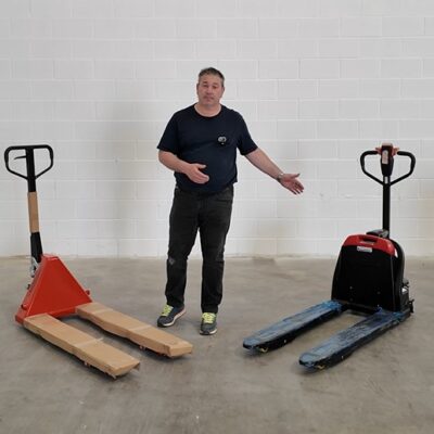 Transpaleta manual vs transpaleta eléctrica: qué opción elegir para tu negocio