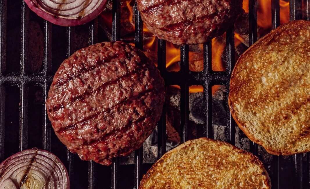 Barbacoas con sabor local: carne de calidad al mejor precio en Supermercados Orangután