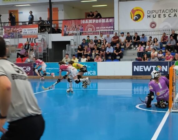 El Club Patín Esneca Fraga vence al Generali HC Palau por 3-0 y dominado desde el inicio