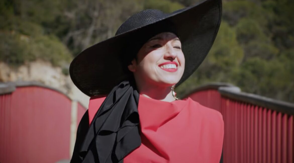 La fragatina Lorena Margalló, protagonista del anuncio del Gobierno de Aragón para celebrar San Jorge