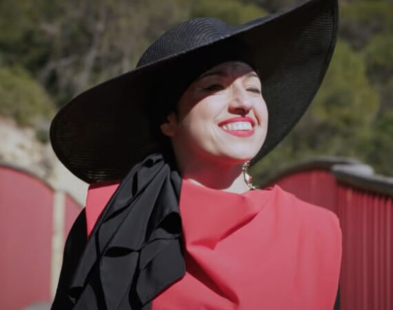 La fragatina Lorena Margalló, protagonista del anuncio del Gobierno de Aragón para celebrar San Jorge