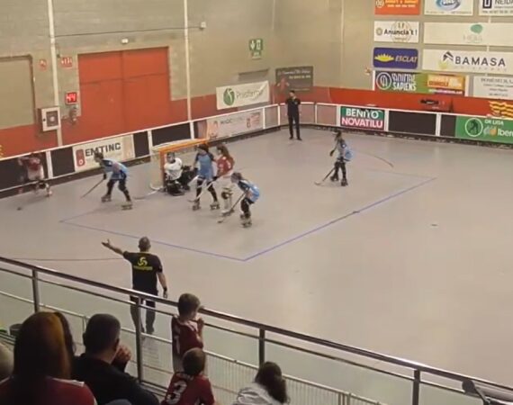 El Club Patín Esneca Fraga se impone al Manlleu por 1-4