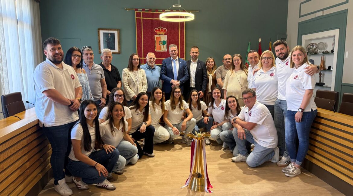 Las jugadoras del Esneca Fraga serán las pregoneras de las Fiestas del Pilar 2026 de Fraga