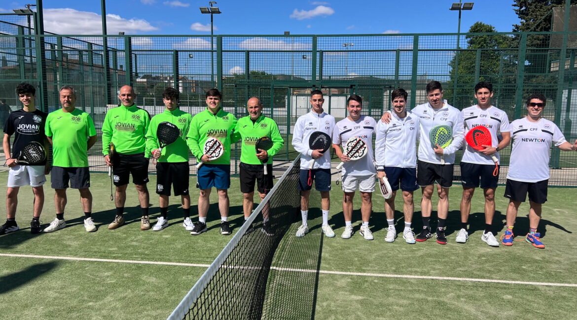 El Club Pádel Fraga supera con autoridad al Pádel Indoor Alagón y se instala cómodamente en puestos de ascenso
