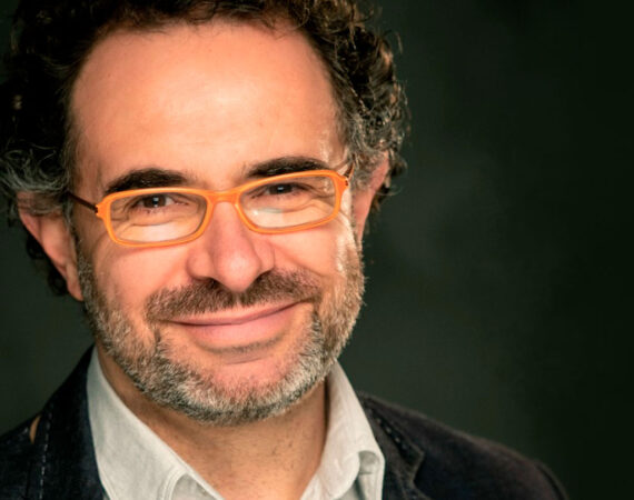 El Mago More llega a Fraga con su conferencia ‘El poder positivo del cambio’