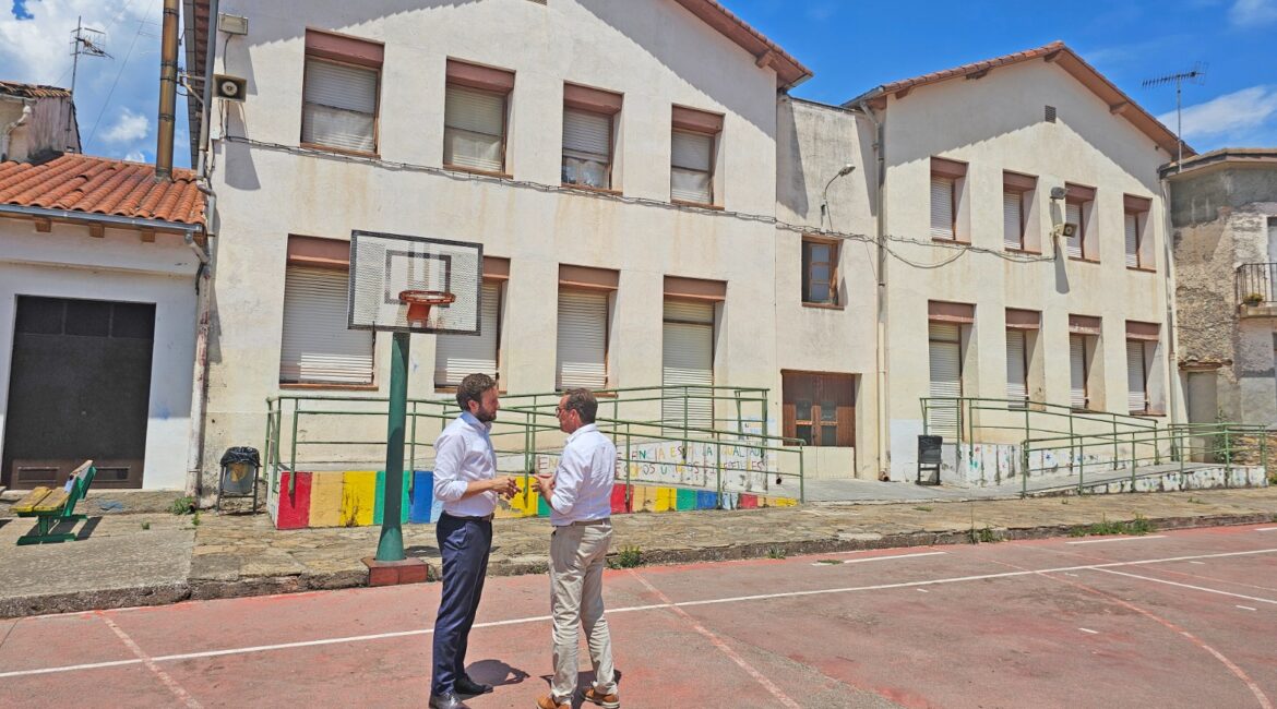 La Diputación incrementa un 70 por ciento su apoyo a la escuela rural