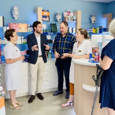 La Diputación de Huesca refuerza su apoyo a las farmacias rurales con 62.000 euros para sostener un servicio esencial en los pueblos