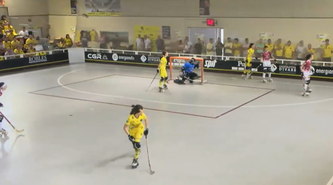 El Esneca Fraga cae en la prórroga del primer partido del play off por el título de la OK Liga Iberdrola (3-2)