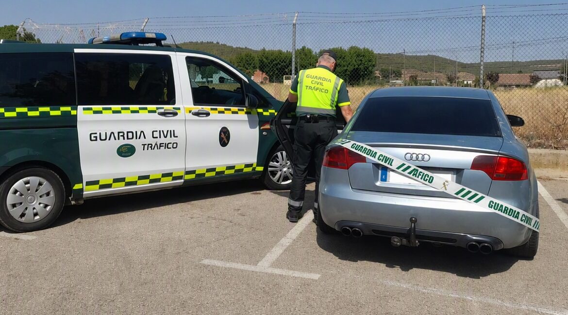Investigado tras eludir un control de alcoholemia y drogas en Zaidín