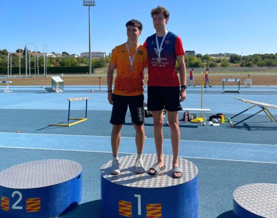 Iván Gros, Fadwa Lachab y Álex Margalló suben al podio en el Campeonato de Aragón Sub-20