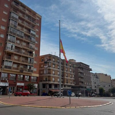 Aragón rinde homenaje al militar de la UME fallecido en los incendios de Riglos