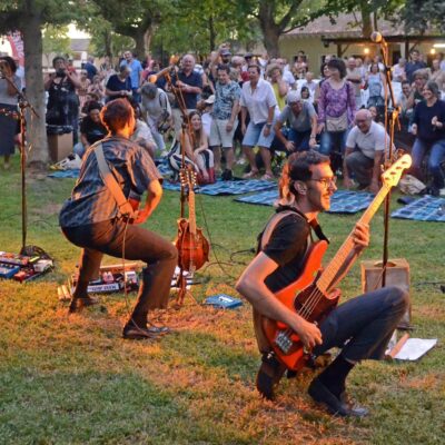 El Nido enamora al público del SoNna Huesca con su actuación en la Finca Valonga de Belver de Cinca