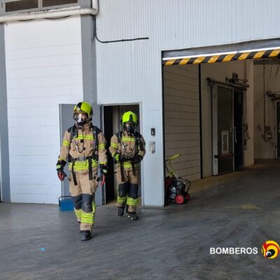 Los bomberos de la DPH intervienen en Osso de Cinca por una posible fuga de amoniaco
