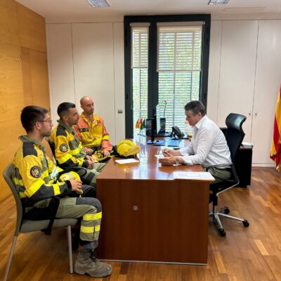 Los bomberos forestales del Bajo/Baix Cinca trasladan a las instituciones los motivos de su huelga