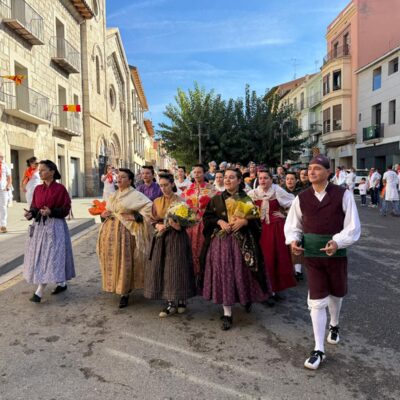 Fraga celebra un multitudinario día grande del Pilar centrado en la devoción a la patrona