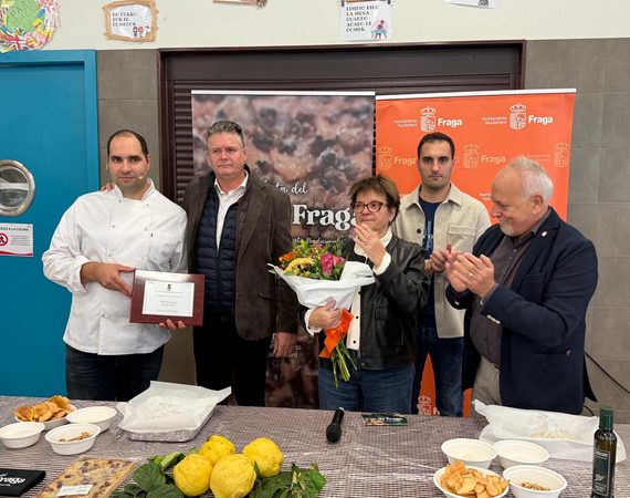 La V Fiesta del Coc de Fraga reparte más de 2.000 porciones de su postre más emblemático